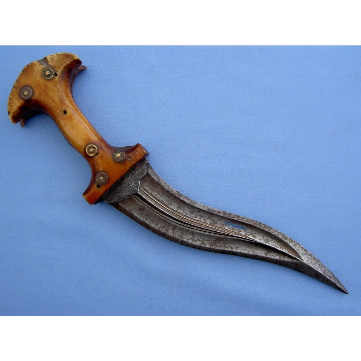 An Indian Dagger Khanjarli