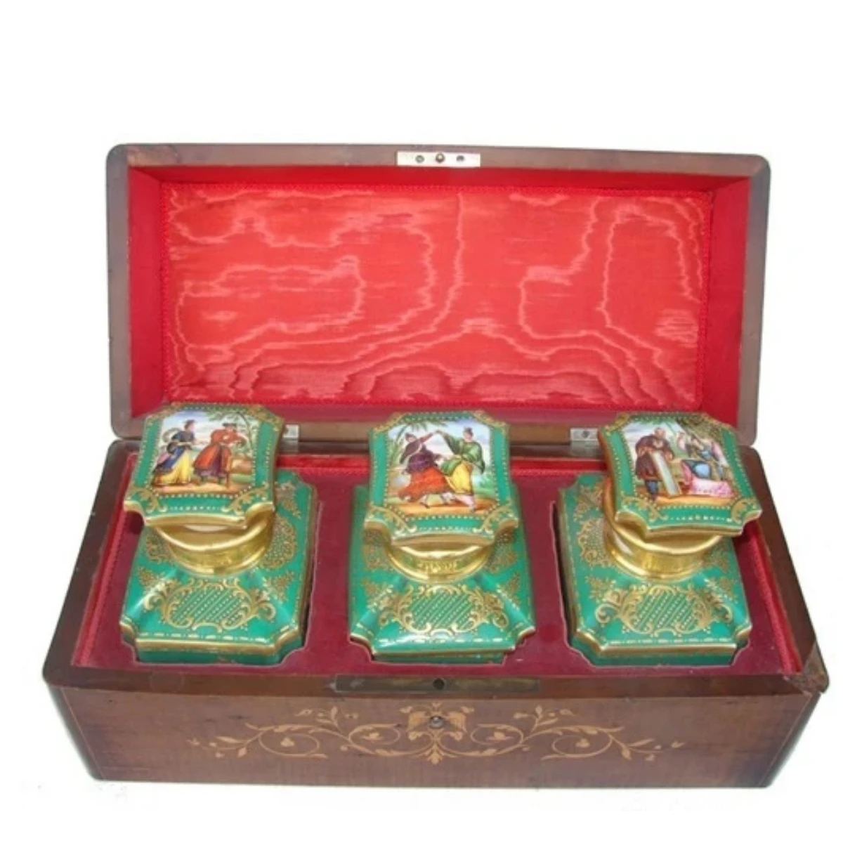 Boxed Set of Three Porcelain Tea