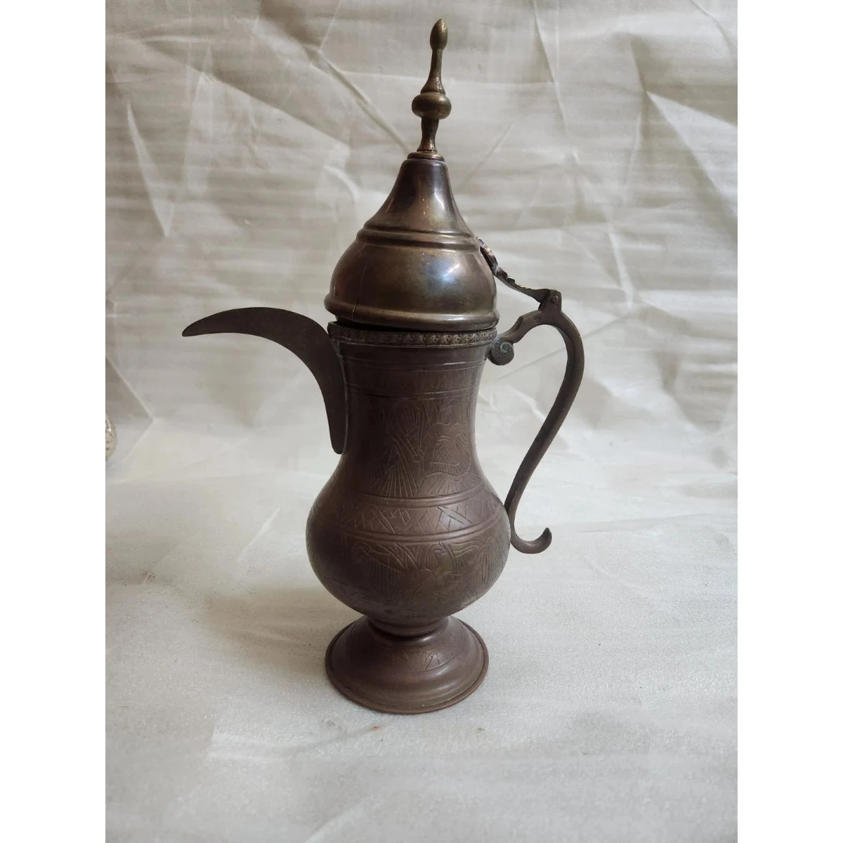 Footed Tinned copper Arabic coffee dallah (ewer)