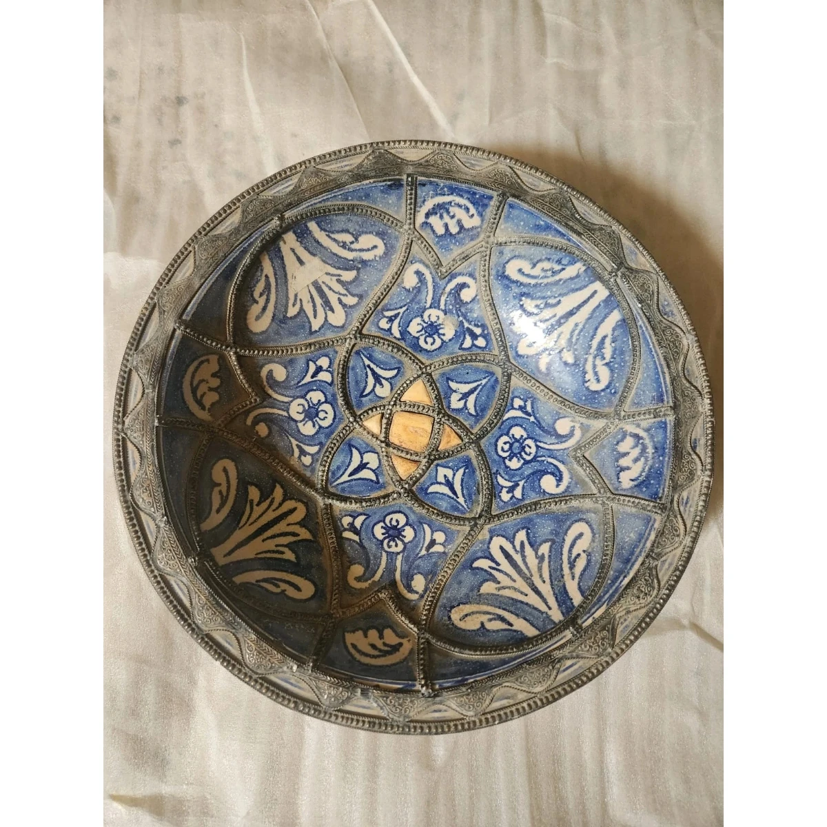 Large metal-mounted blue and white ceramic plate (pair)