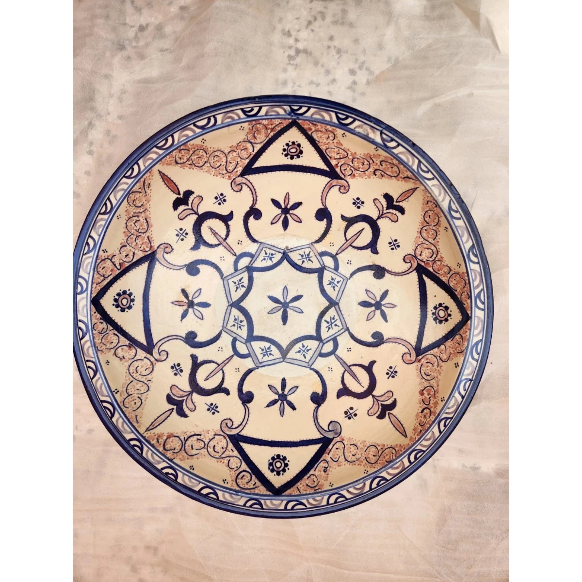 Pink , blue, and white large plate